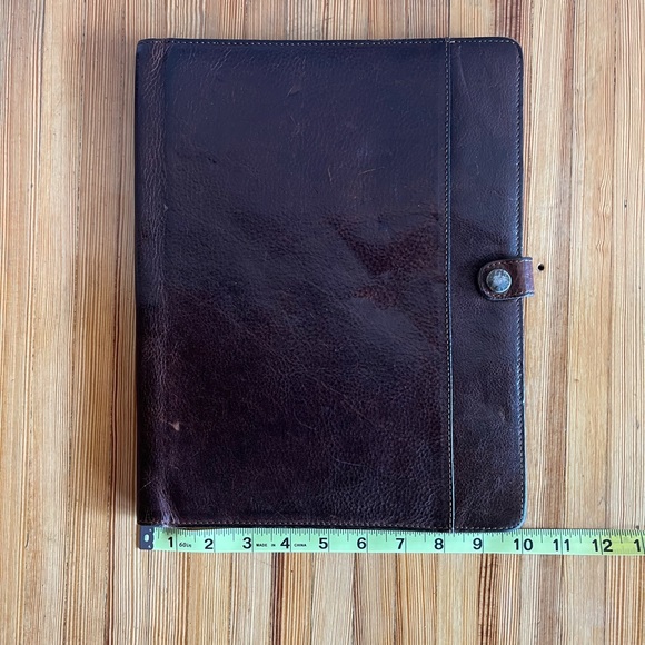 Elliott Large Writing Portfolio in Titan Milled Brown by Moore & Giles - Picture 3 of 4